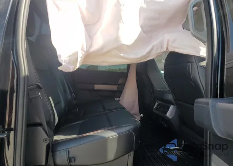 2024 Ford F350 Super Duty z USA, uszkodzony, nr VIN 1FT8W3BM7REC44439